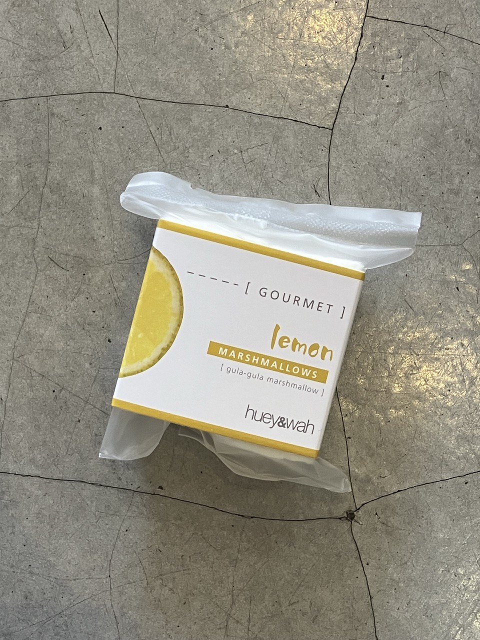 Lemon Marshmallows (4-cube)