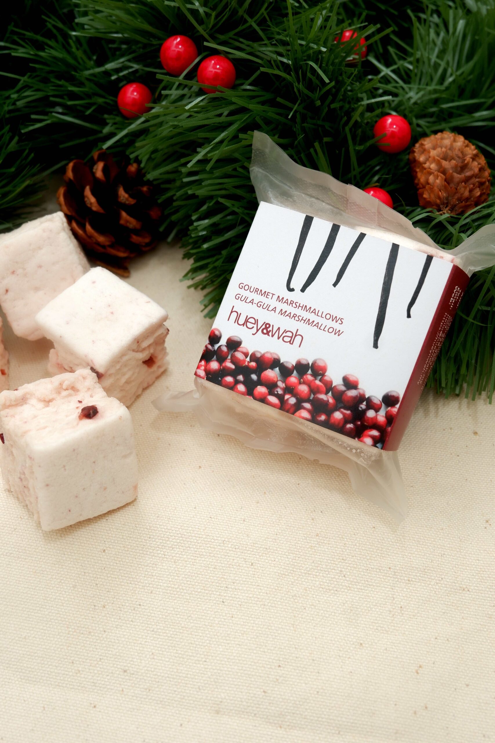 2025 Christmas Flavour: Cranberry Vanilla Marshmallows (4-cube, seasonal) - Image 3